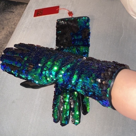 Gloves NWT B2 BALIZZA Fancy Mermaid Sequin Leather Gloves - Picture 11 of 13